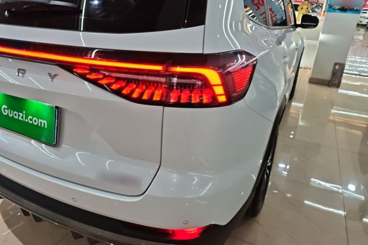 Used Chery Tiggo 8 PRO 2024 Champion Edition 290T Two-Wheel Drive Shining Version 7 Seats Right Rear Taillight