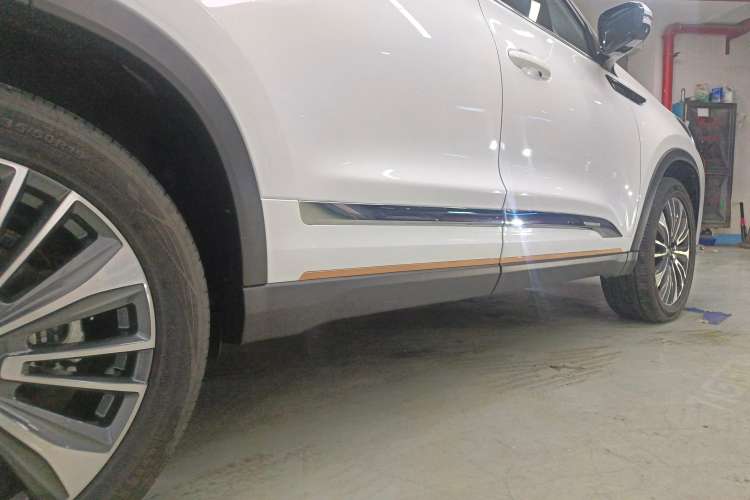 Used Chery Tiggo 8 PRO 2024 Champion Edition 390T Two-Wheel Drive Peak Version 5 Seats Right Side Sill