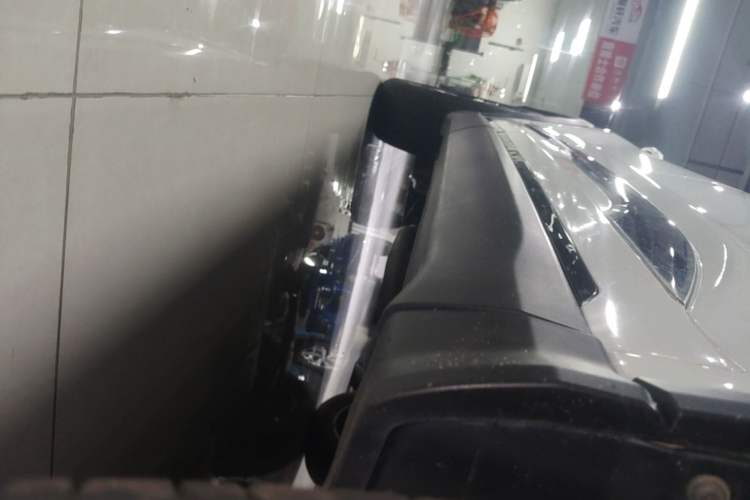 Used Chery Tiggo 8 PRO 2024 Champion Edition 290T Two-Wheel Drive Shining Version 5 Seats Right Side Sill