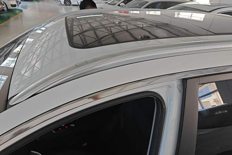 Used Chery Tiggo 8 PRO 2024 Champion Edition 290T Two-Wheel Drive Shining Version 5 Seats Roof