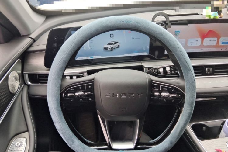 Used Chery Tiggo 8 PRO 2024 Champion Edition 290T Two-Wheel Drive Shining Version 7 Seats Steering Wheel