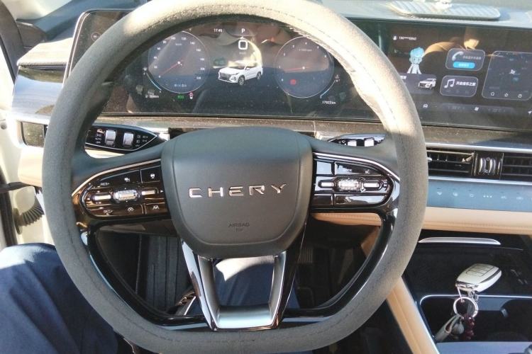 Used Chery Tiggo 8 PRO 2024 Champion Edition 390T Two-Wheel Drive Peak Version 7 Seats Steering Wheel