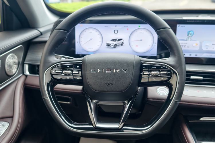 Used Chery Tiggo 8 PRO 2024 Champion Edition 390T Two-Wheel Drive Peak Version 5 Seats Steering Wheel
