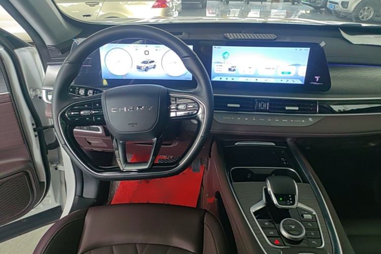 Used Chery Tiggo 8 PRO 2024 Champion Edition 290T Two-Wheel Drive Peak Version 5 Seats Steering Wheel