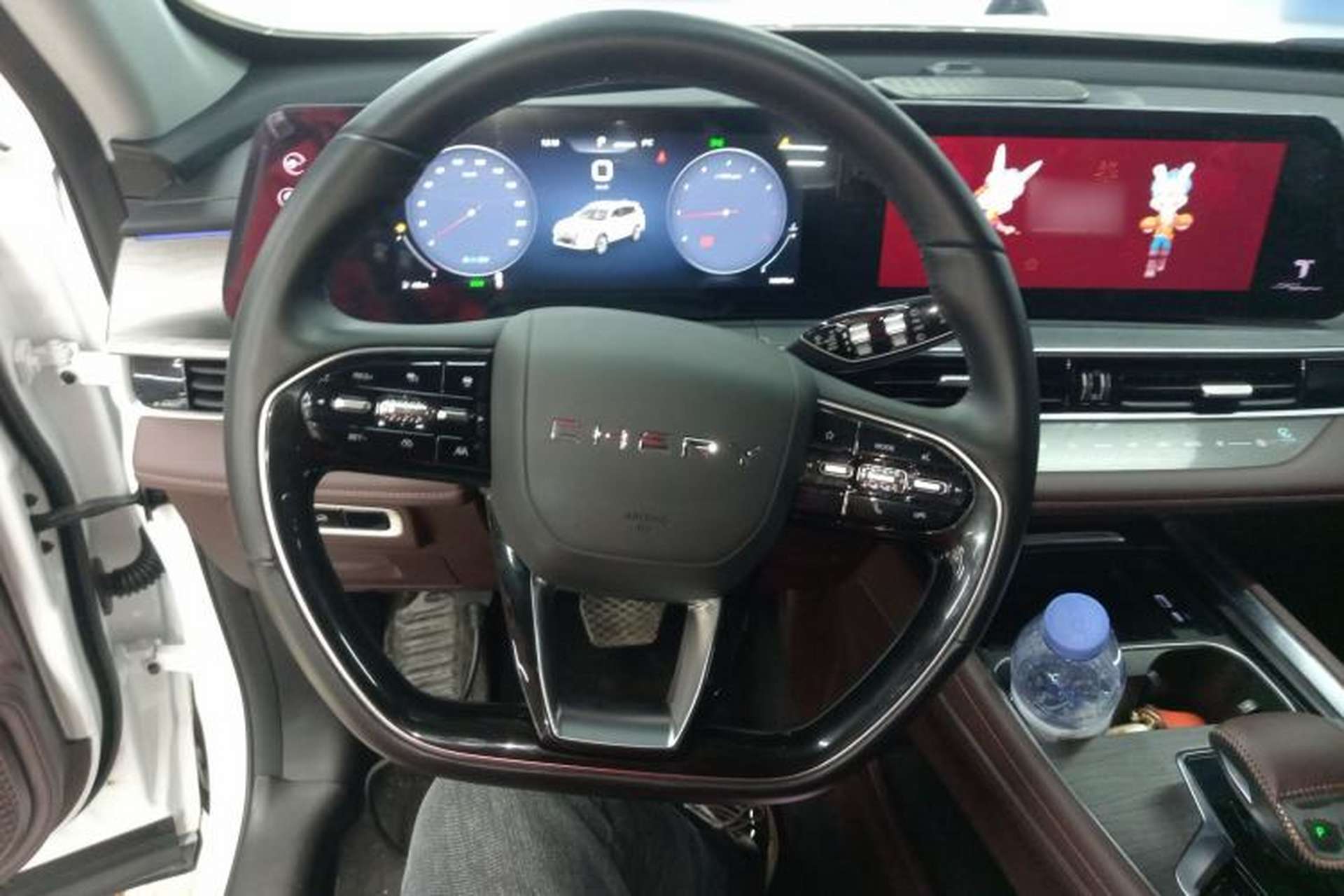 Used Chery Tiggo 8 PRO 2024 Champion Edition 390T Two-Wheel Drive Peak Version 5 Seats Steering Wheel