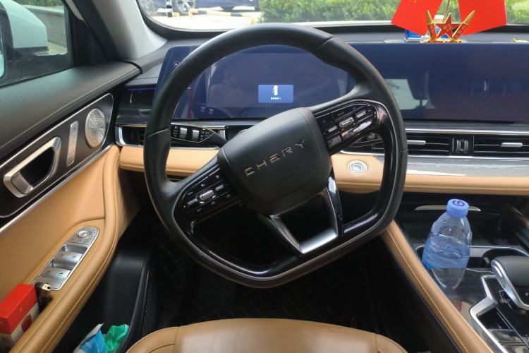 Used Chery Tiggo 8 PRO 2024 Champion Edition 390T Two-Wheel Drive Peak Version 7 Seats Steering Wheel