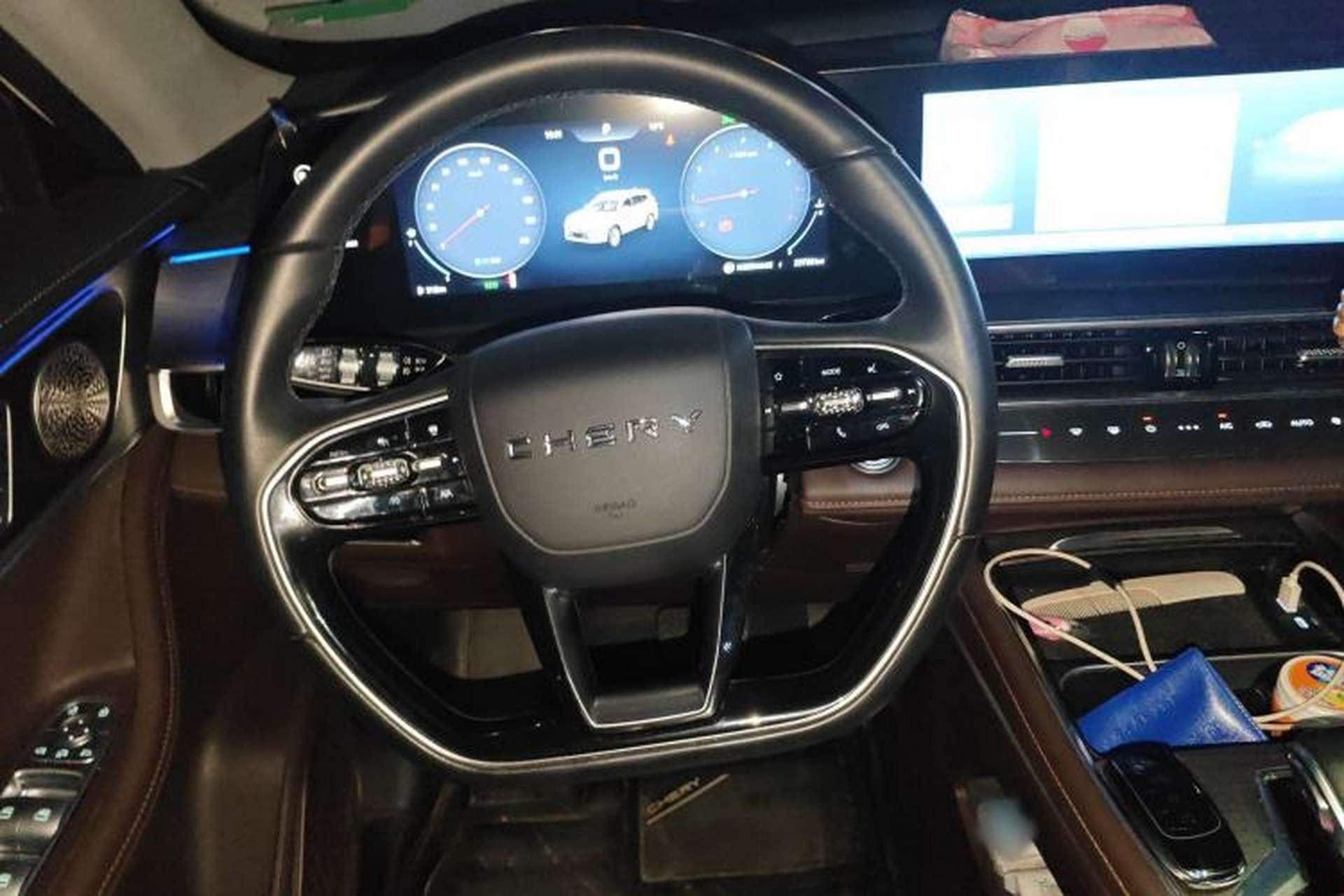 Used Chery Tiggo 8 PRO 2024 Champion Edition 390T Two-Wheel Drive Peak Version 7 Seats Steering Wheel