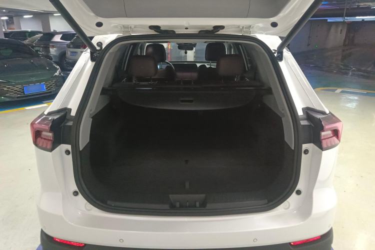 Used Chery Tiggo 8 PRO 2024 Champion Edition 390T Two-Wheel Drive Peak Version 5 Seats Trunk