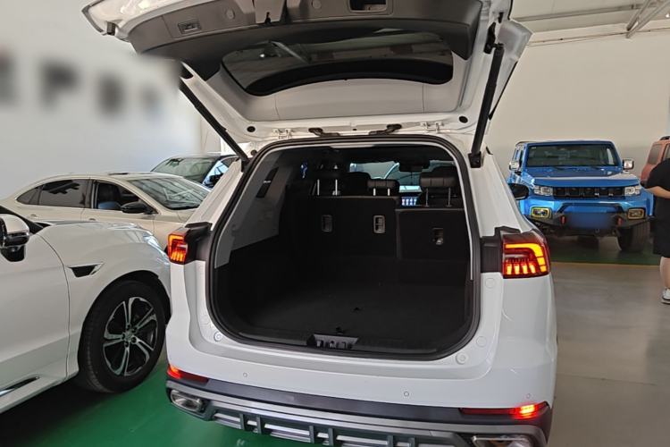 Used Chery Tiggo 8 PRO 2024 Champion Edition 290T Two-Wheel Drive Shining Version 5 Seats Trunk