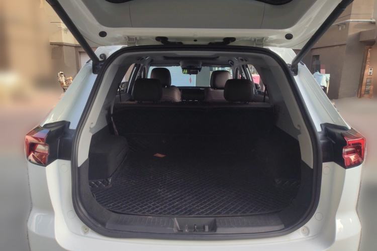 Used Chery Tiggo 8 PRO 2024 Champion Edition 390T Two-Wheel Drive Peak Version 5 Seats Trunk