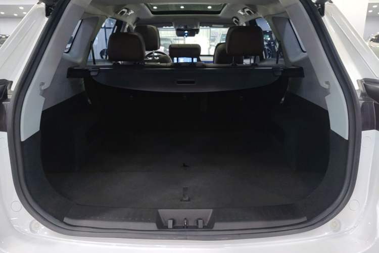 Used Chery Tiggo 8 PRO 2024 Champion Edition 390T Two-Wheel Drive Peak Version 5 Seats Trunk