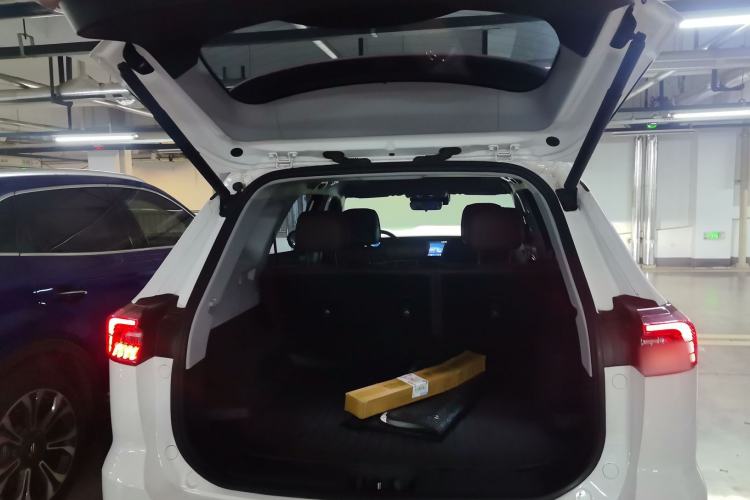 Used Chery Tiggo 8 PRO 2024 Champion Edition 390T Two-Wheel Drive Peak Version 5 Seats Trunk