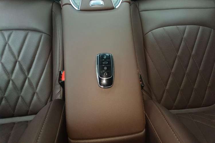Used Chery Tiggo 8 PRO 2024 Champion Edition 390T Two-Wheel Drive Peak Version 5 Seats Vehicle Key