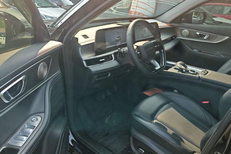 Used Chery Tiggo 8 PRO 2025 290T Two-Wheel-Drive Luxury Edition Driver Seat