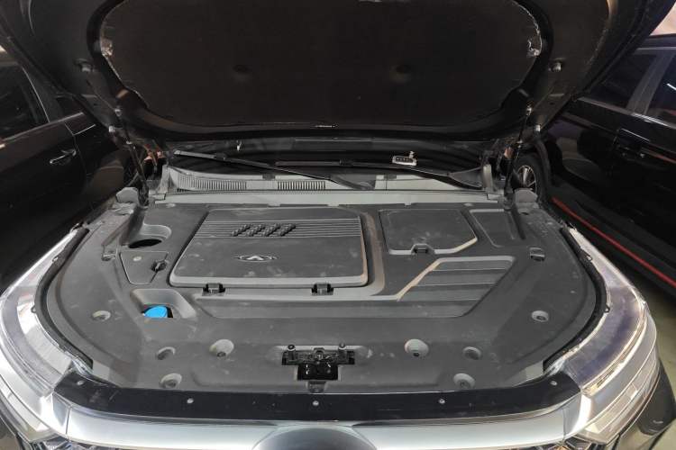 Used Chery Tiggo 8 PRO 2025 290T Two-Wheel-Drive Luxury Edition Engine Bay