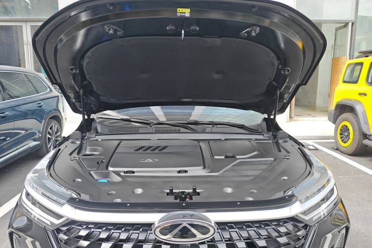 Used Chery Tiggo 8 PRO 2025 290T Two-Wheel-Drive Luxury Edition Engine Bay