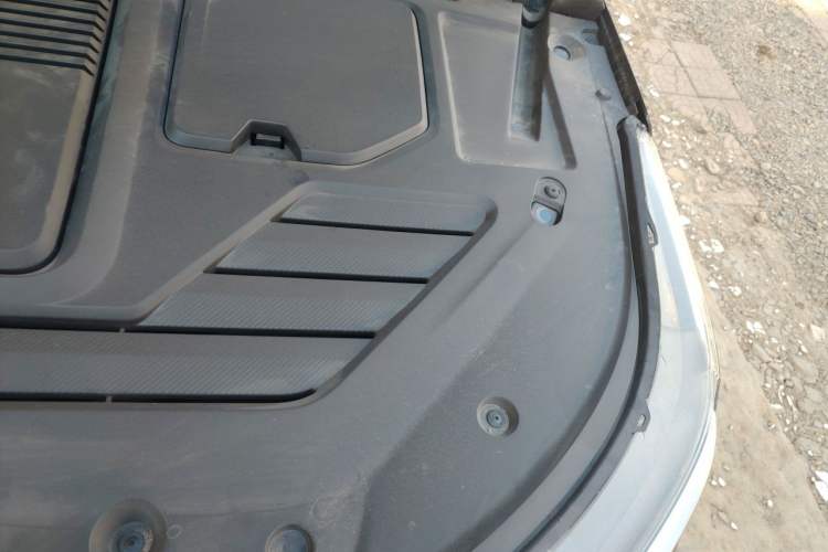 Used Chery Tiggo 8 PRO 2025 290T Two-Wheel-Drive Luxury Edition Engine Bay Left