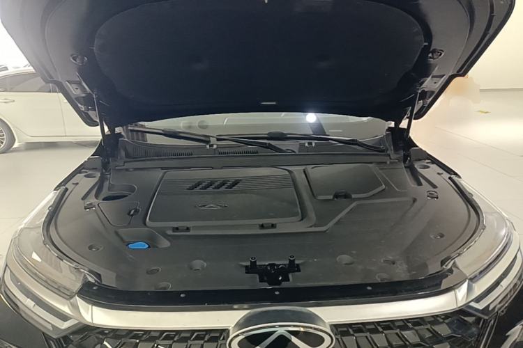 Used Chery Tiggo 8 PRO 2025 290T Two-Wheel-Drive Luxury Edition Engine Bay