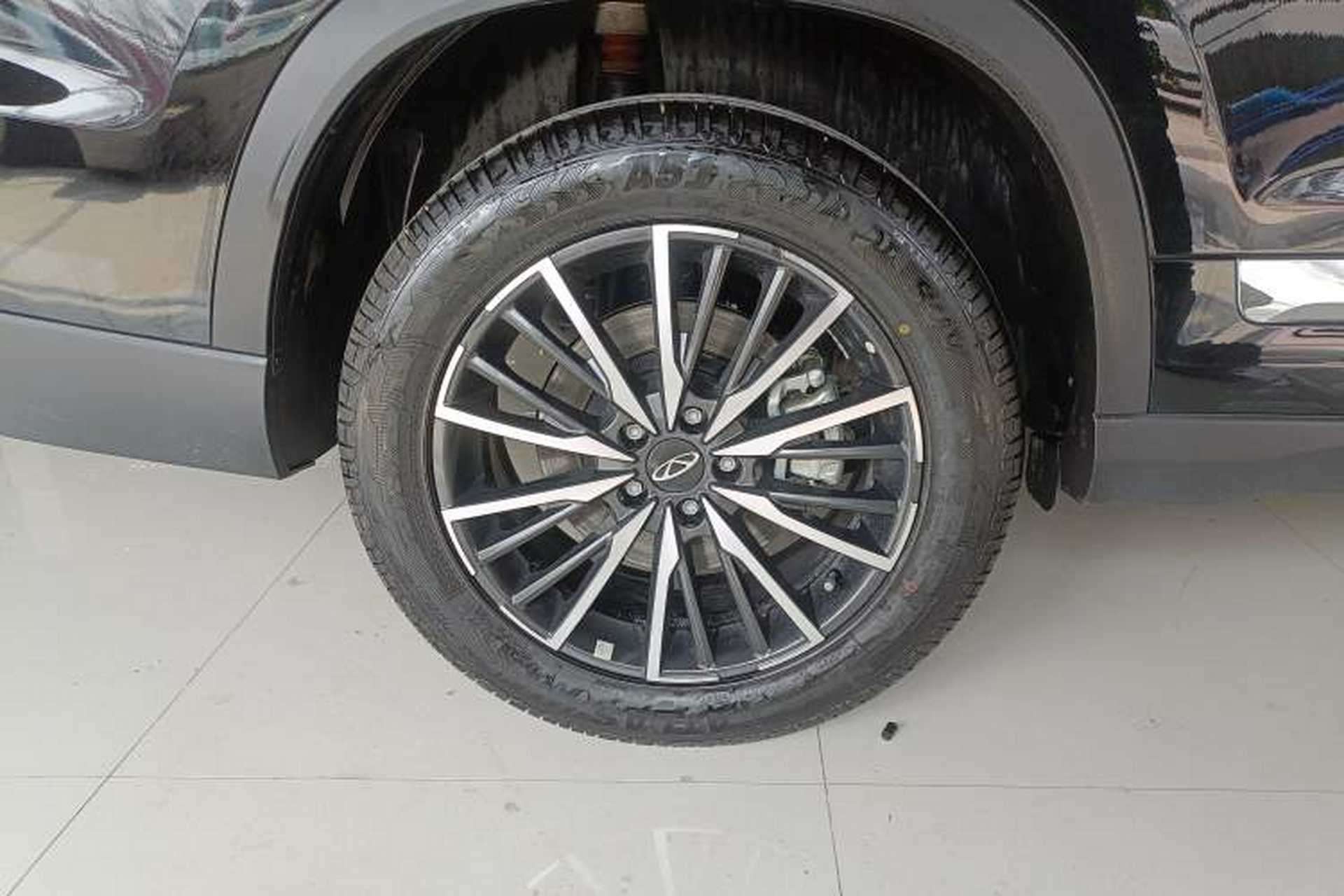 Used Chery Tiggo 8 PRO 2025 290T Two-Wheel-Drive Luxury Edition Exterior 5