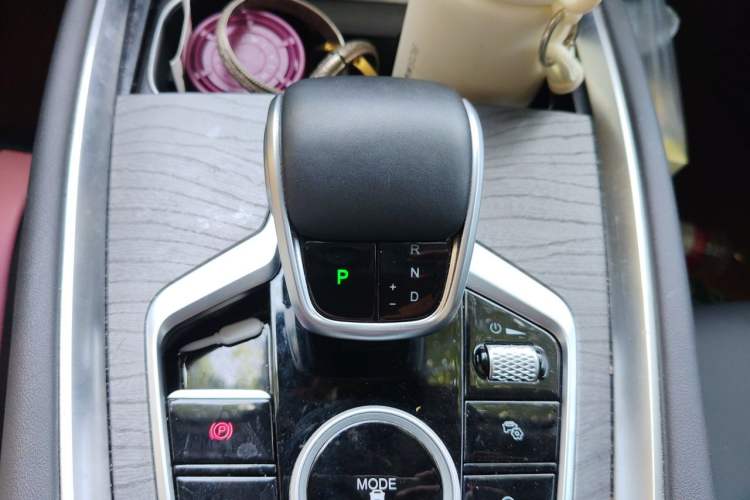 Used Chery Tiggo 8 PRO 2025 290T Two-Wheel-Drive Luxury Edition Gear Lever