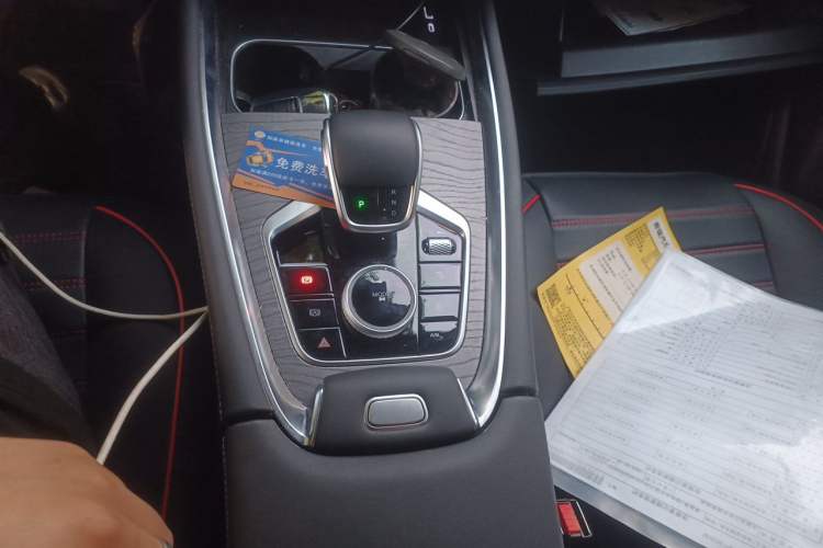 Used Chery Tiggo 8 PRO 2025 290T Two-Wheel-Drive Luxury Edition Gear Lever