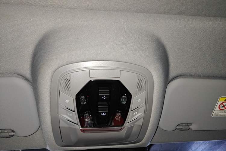 Used Chery Tiggo 8 PRO 2025 290T Two-Wheel-Drive Luxury Edition Headliner