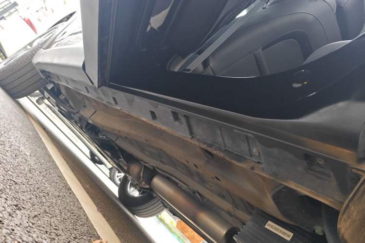 Used Chery Tiggo 8 PRO 2025 290T Two-Wheel-Drive Luxury Edition Left Side Sill