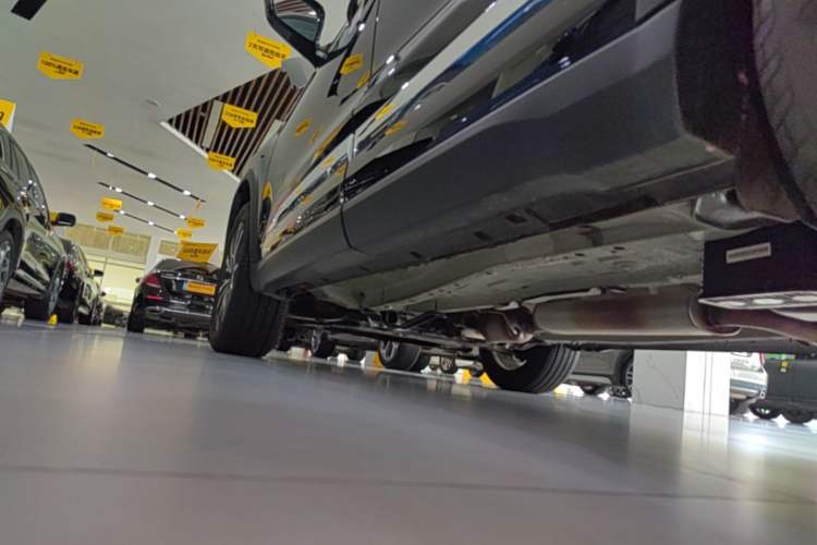 Used Chery Tiggo 8 PRO 2025 290T Two-Wheel-Drive Luxury Edition Left Side Sill