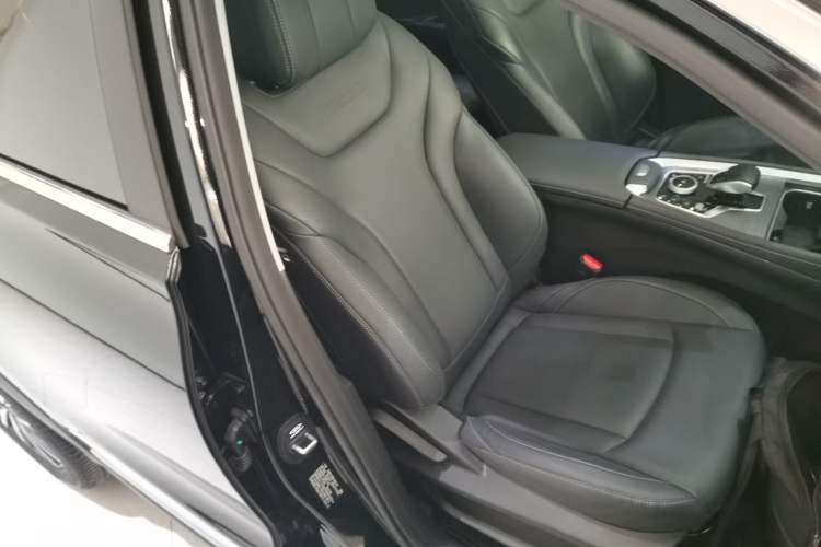 Used Chery Tiggo 8 PRO 2025 290T Two-Wheel-Drive Luxury Edition Right Front Seat