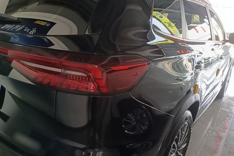 Used Chery Tiggo 8 PRO 2025 290T Two-Wheel-Drive Luxury Edition Right Rear Taillight