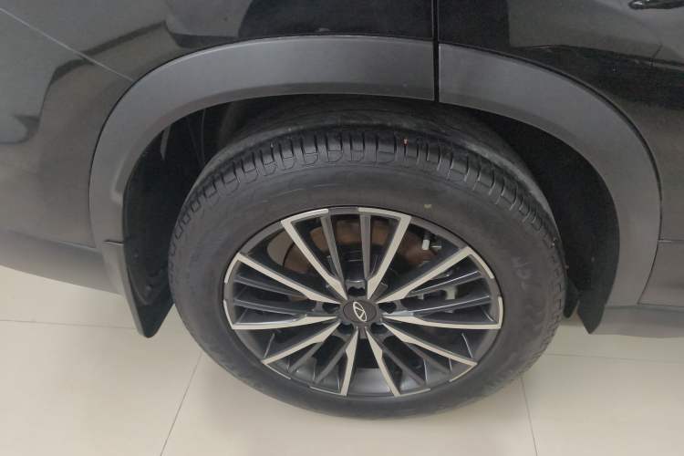 Used Chery Tiggo 8 PRO 2025 290T Two-Wheel-Drive Luxury Edition Right Rear Wheel Hub