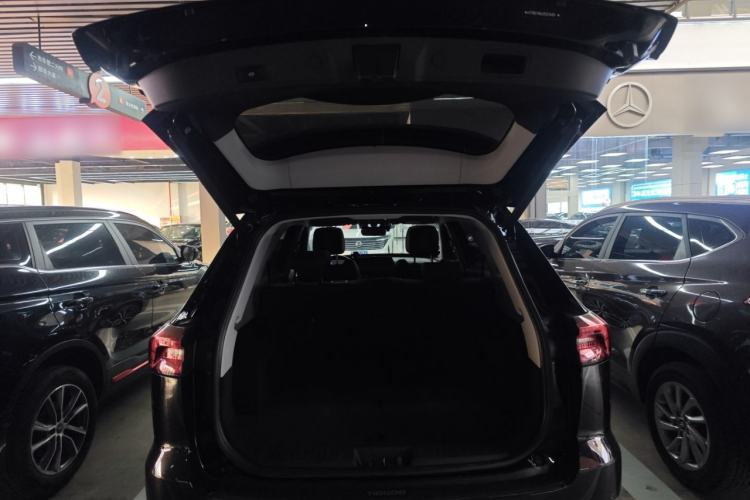 Used Chery Tiggo 8 PRO 2025 290T Two-Wheel-Drive Luxury Edition Trunk