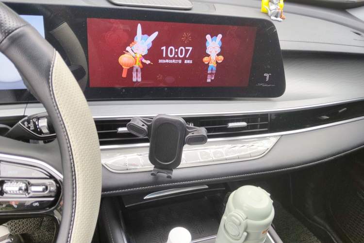 Used Chery Tiggo 8 PRO 2025 290T Two-Wheel-Drive Luxury Edition Audio And AC Panel