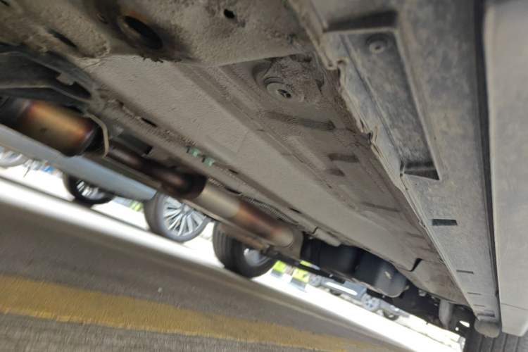 Used Chery Tiggo 8 PRO 2025 290T Two-Wheel Drive Prestige Edition Chassis Front Left