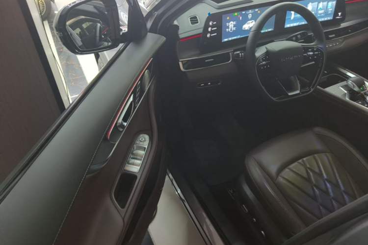 Used Chery Tiggo 8 PRO 2025 290T Two-Wheel Drive Prestige Edition Driver Seat
