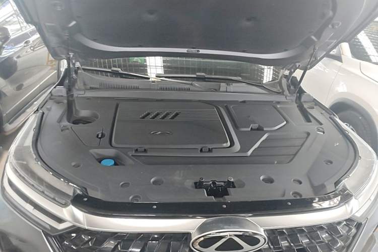 Used Chery Tiggo 8 PRO 2025 290T Two-Wheel Drive Prestige Edition Engine Bay