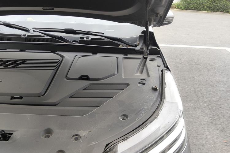 Used Chery Tiggo 8 PRO 2025 290T Two-Wheel-Drive Luxury Edition Engine Bay Left