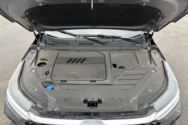 Used Chery Tiggo 8 PRO 2025 290T Two-Wheel Drive Prestige Edition Engine Bay