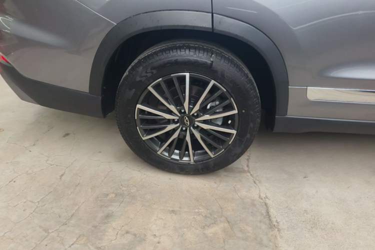 Used Chery Tiggo 8 PRO 2025 290T Two-Wheel Drive Prestige Edition Exterior 5