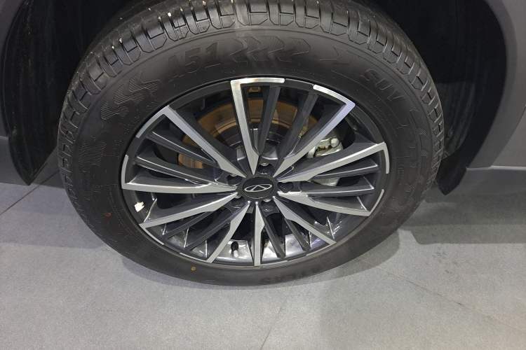 Used Chery Tiggo 8 PRO 2025 290T Two-Wheel Drive Prestige Edition Exterior 5