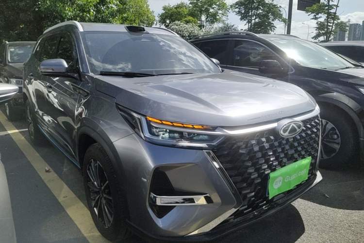 Used Chery Tiggo 8 PRO 2025 290T Two-Wheel-Drive Luxury Edition Front Right 45 Deg