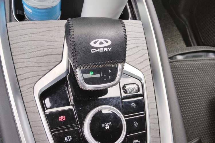 Used Chery Tiggo 8 PRO 2025 290T Two-Wheel-Drive Luxury Edition Gear Lever