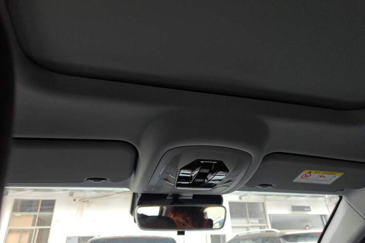 Used Chery Tiggo 8 PRO 2025 290T Two-Wheel Drive Prestige Edition Headliner