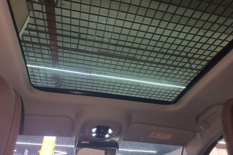 Used Chery Tiggo 8 PRO 2025 290T Two-Wheel Drive Prestige Edition Headliner