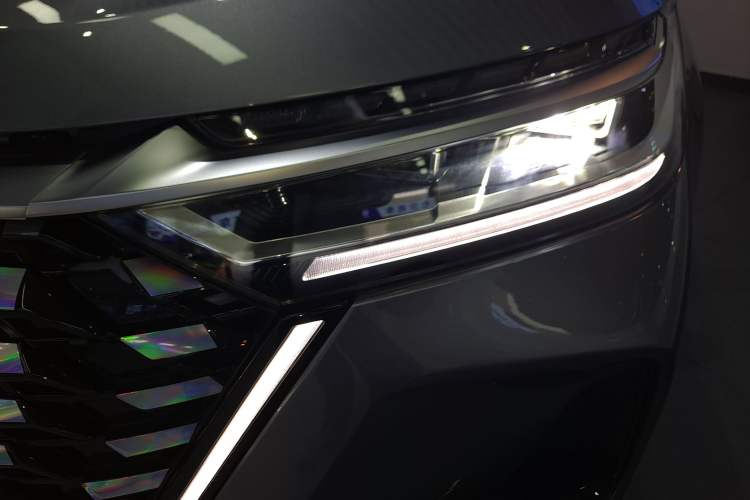 Used Chery Tiggo 8 PRO 2025 290T Two-Wheel Drive Prestige Edition Left Front Headlight