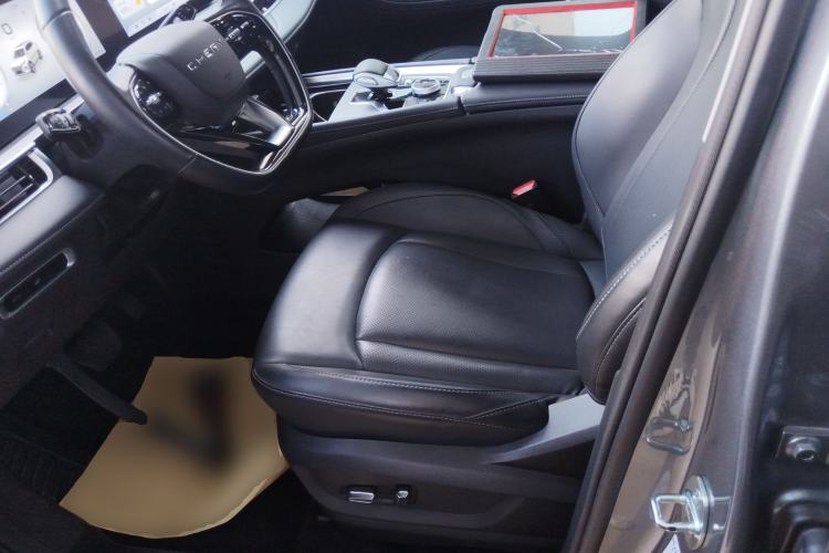 Used Chery Tiggo 8 PRO 2025 290T Two-Wheel-Drive Luxury Edition Left Front Seat