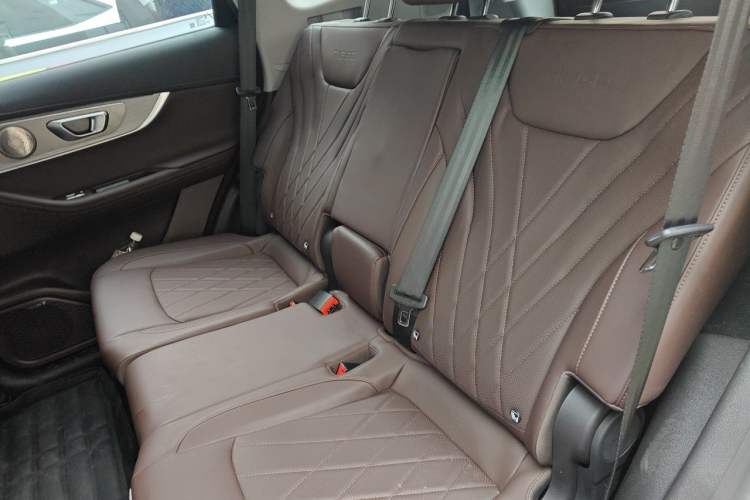 Used Chery Tiggo 8 PRO 2025 290T Two-Wheel Drive Prestige Edition Left Rear Seat