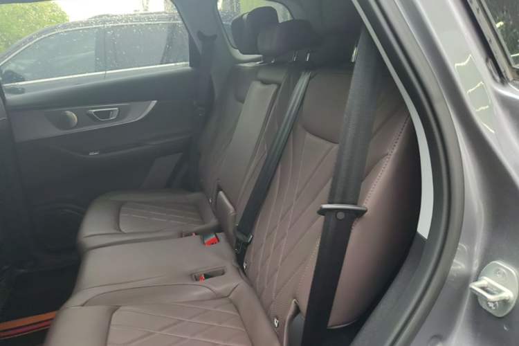 Used Chery Tiggo 8 PRO 2025 290T Two-Wheel Drive Prestige Edition Left Rear Seat