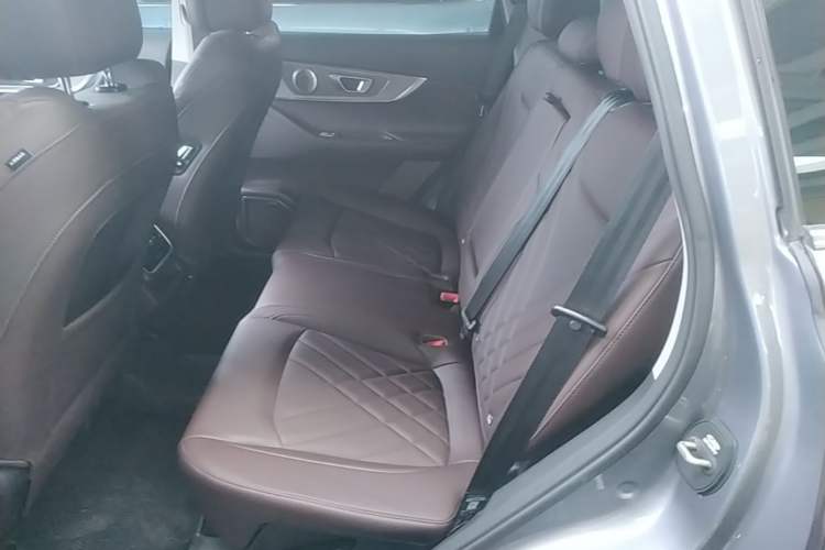 Used Chery Tiggo 8 PRO 2025 290T Two-Wheel Drive Prestige Edition Left Rear Seat