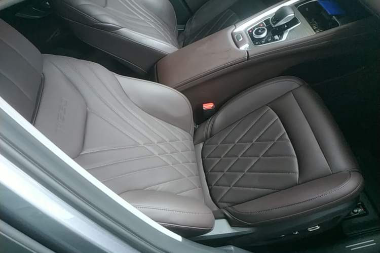 Used Chery Tiggo 8 PRO 2025 290T Two-Wheel Drive Prestige Edition Right Front Seat